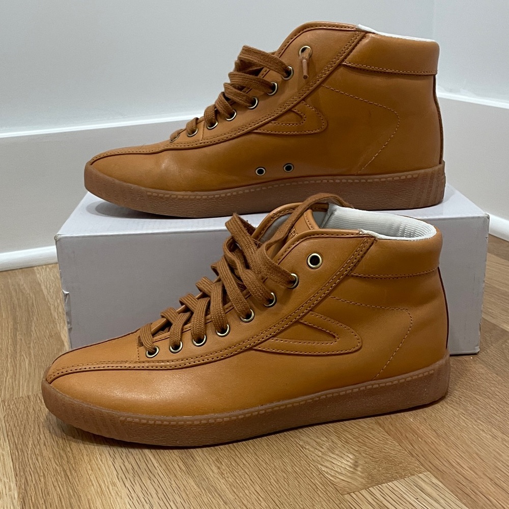 Men's Leather High-Top Sneakers